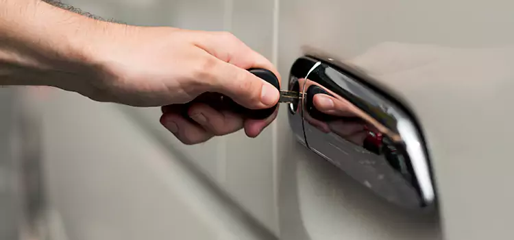Why Choose Our Auto Locksmith Team in Norwich, CT?